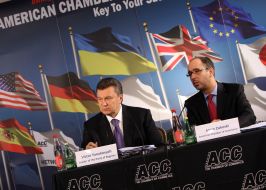 Виктор Янукович и Хорхе Зукоски