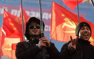 Participants of opening ceremony of monument to Lenin