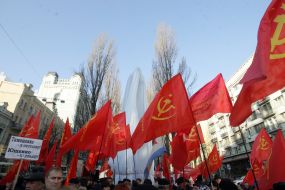 Participants of opening ceremony of monument to Lenin