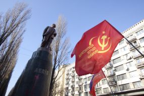 Monument to Lenin