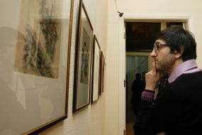 The visitor of exhibition ”Dead souls”