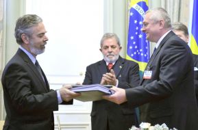Luiz Inacio Lula da Silva and Viktor Yushchenko