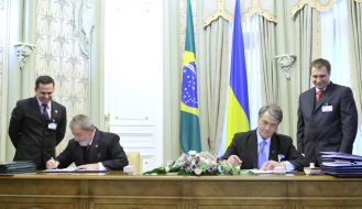 Luiz Inacio Lula da Silva and Viktor Yushchenko