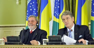 Luiz Inacio Lula da Silva and Viktor Yushchenko
