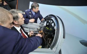 Віктор Ющенко на тренажері