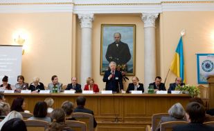 Leonid Guberskiy, Yekaterina Yushchenko and Grigoriy Semenyuk