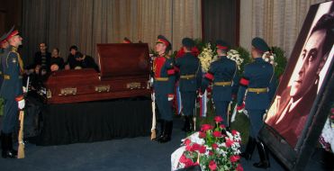 Ceremony of farewell with Vyacheslav Tikhonov