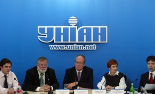 Press-conference participants