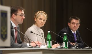 Yuliya Timoshenko, Igor Umansky and Sergey Shcherbina