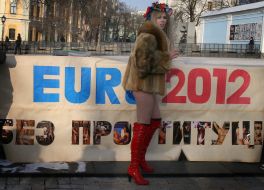 The ”FEMEN” woman’s movement activist