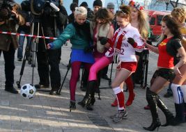 The ”FEMEN” woman’s movement activists