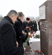 Victor Yushchenko during the laying-on of flowers