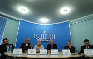 Press-conference participants