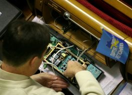 Ремонт системы голосования ”Рада”