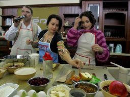 Dmitriy Kapranov, Tatyana Soroka and Dasha Malahova