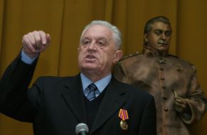 Леонид Грач и актер в образе Сталина