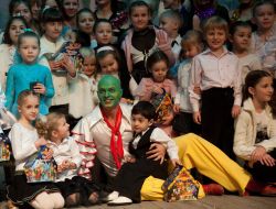 Vladislav Yama  with the pupils of the dancing school