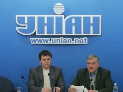 Aleksandr Ananyev and Sergey Poddubniy