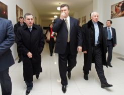 Boris Kolesnikov, Viktor Yanukovich and Nikolay Azarov
