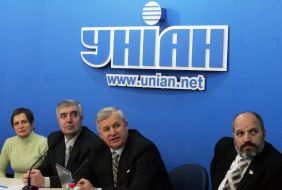 Press-conference participants