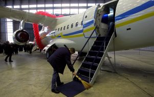 First serial airplane An-148-100