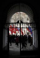 Участники марша против фашизма