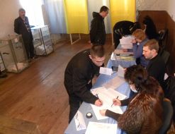 A prisoner on an election district