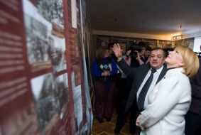 Yekaterina Yushchenko and Roman Krutsyk