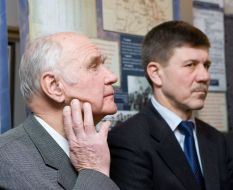 Igor Yukhnovskiy and van Vasyunik