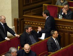 Yuriy Lutsenko withdrew