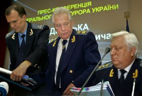 Aleksandr Medvedko and Viktor Pshonka