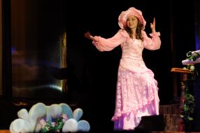 Scene from performance ”The House that Swift Built”