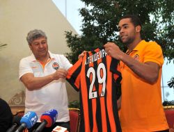 Alex Teixeira Santos and Mirca Lucesku