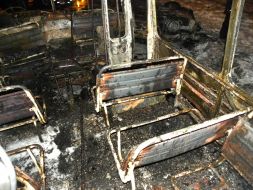 Обгоревший автобус