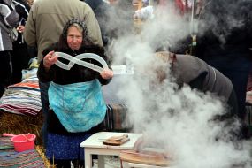 Пожилая женщина