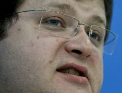 Владимир Арьев