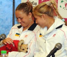 Elena Bondarenko and Ekaterina Bondarenko