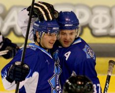 Dmitriy Nimenko and Roman Salnikov