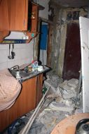 Разрушенная взрывом квартира
