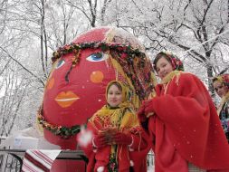 Участники празднования Масленицы