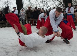 Участники празднования Масленицы