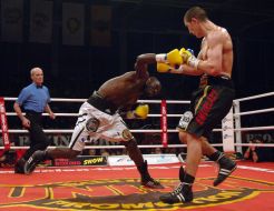 Сервер Емурлаєв та Бернар Донфак