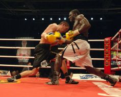 Сервер Емурлаєв та Бернар Донфак