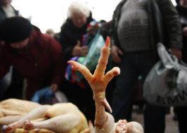 The participants of picket