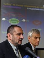 Vladimir Dubrovsky and Marcin Swiecicki