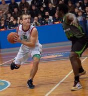 Aleksandr Shaposhnikov and Jarrod Henderson