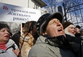Participants of the mass meeting