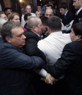 Депутатов Киевсовета не пропускают в сессионный зал