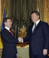 Виктор Янукович и Дмитрий Медведев