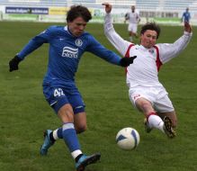 Yevgeniy Konoplyanka and Saulyus MIkolyunas